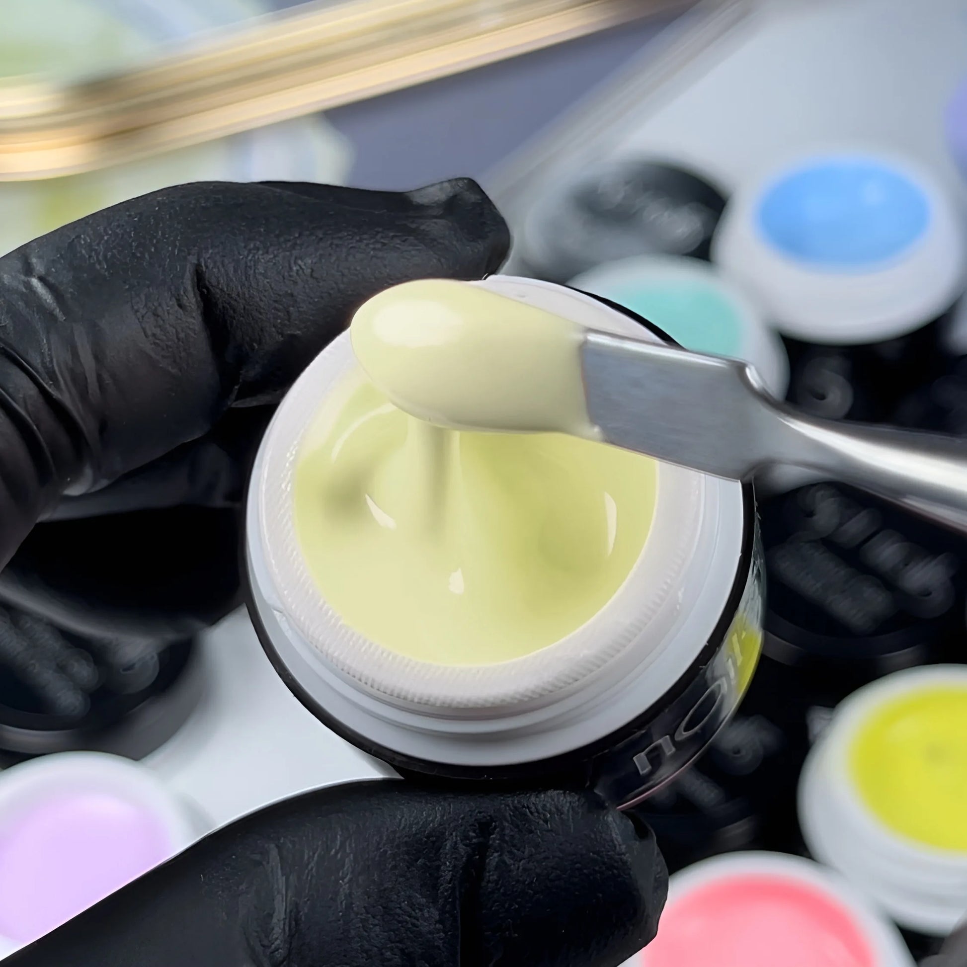 Colour Gel Pastel Yellow 5g GN - Lovli 