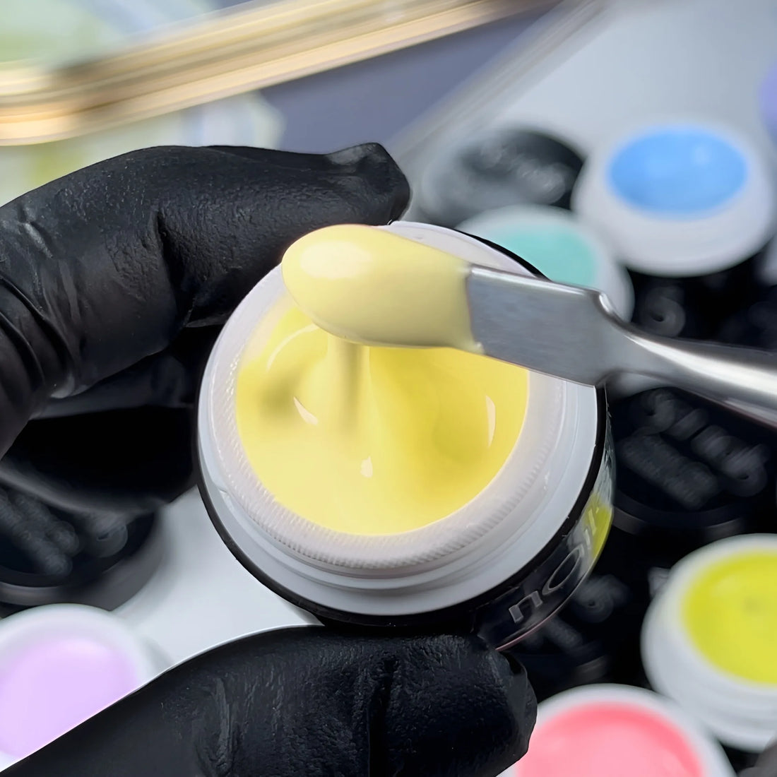Colour Gel Pastel Yellow Iris 5g GN - Lovli 