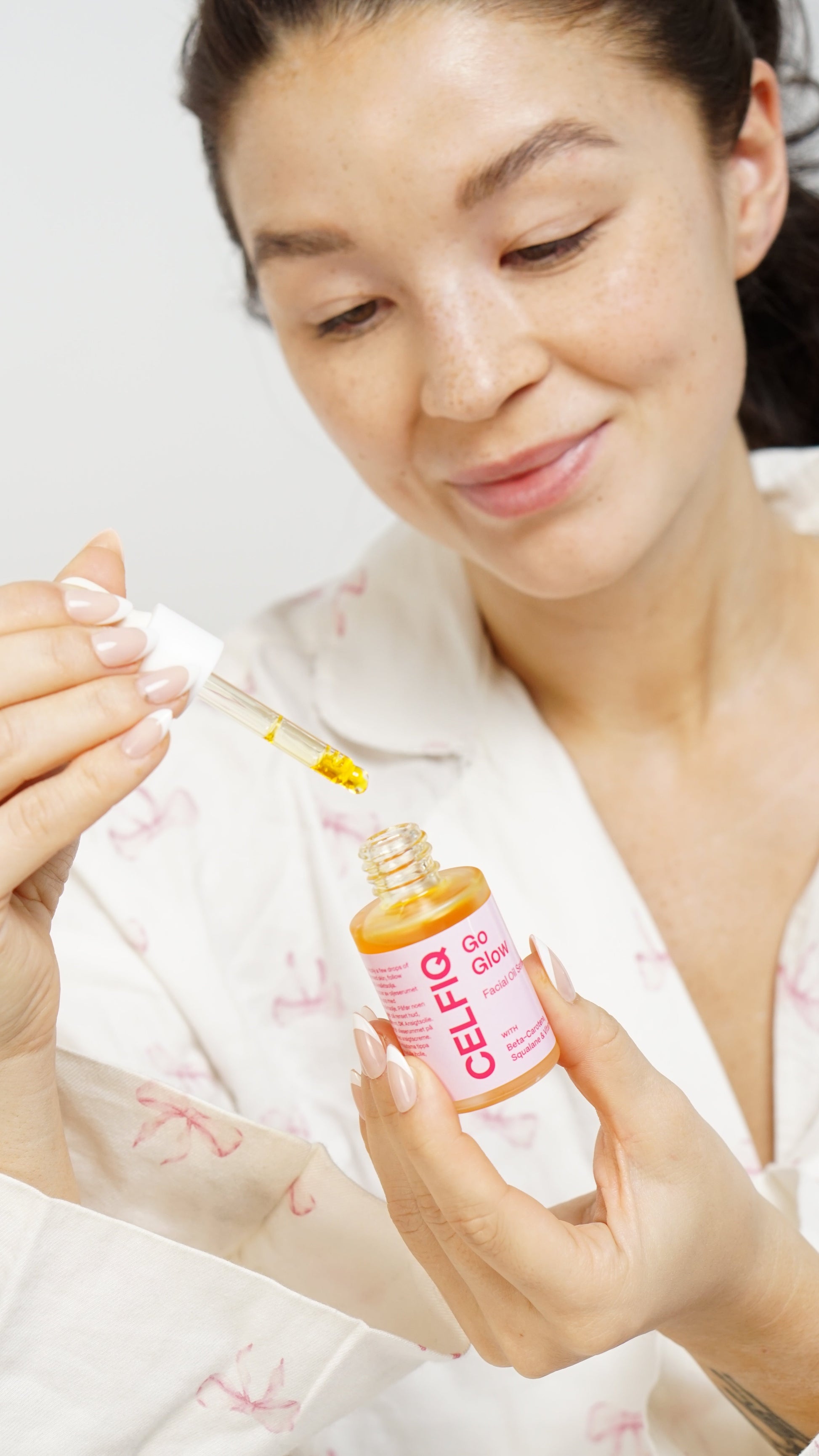 GO Glow Facial Serum - Lovli 